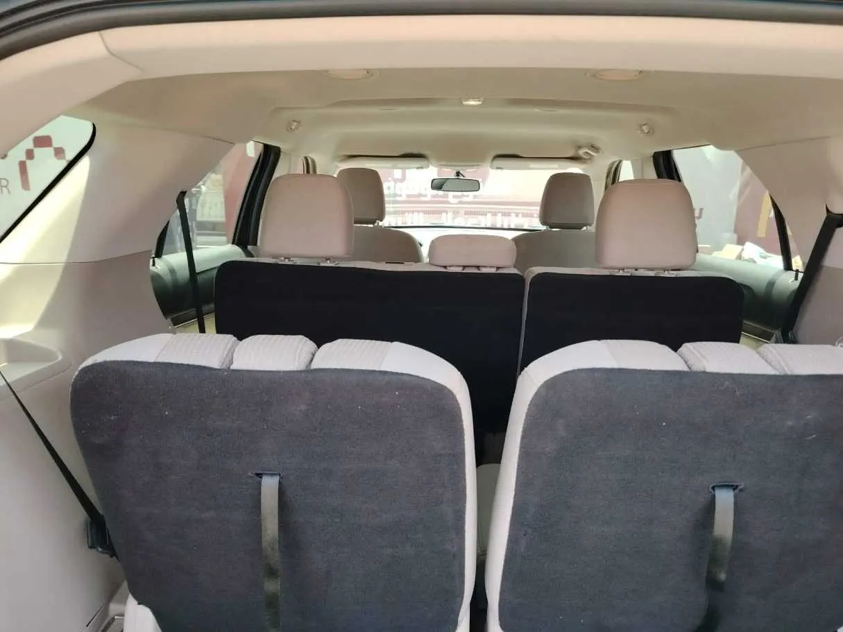 Car image 31