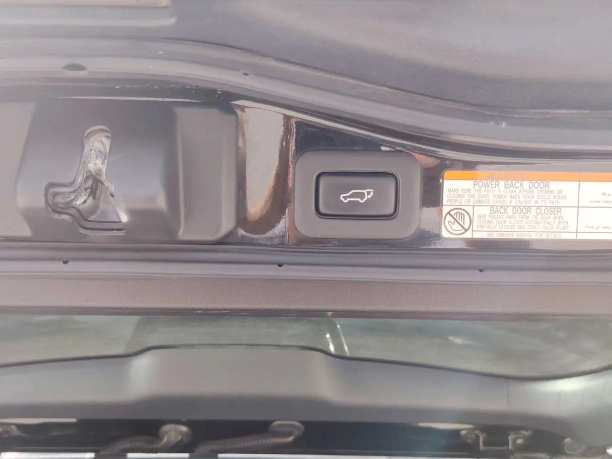 Car image 39