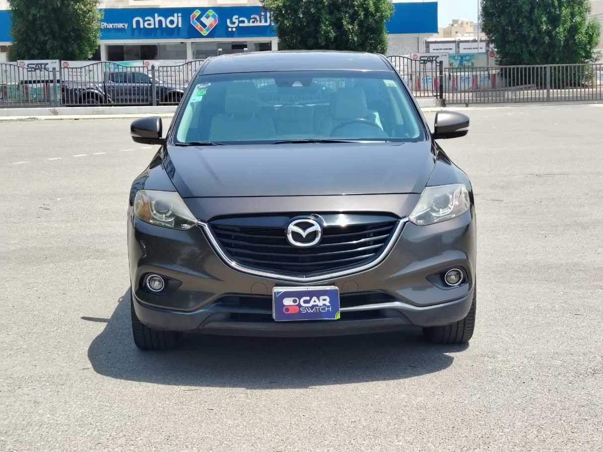 Car image 2