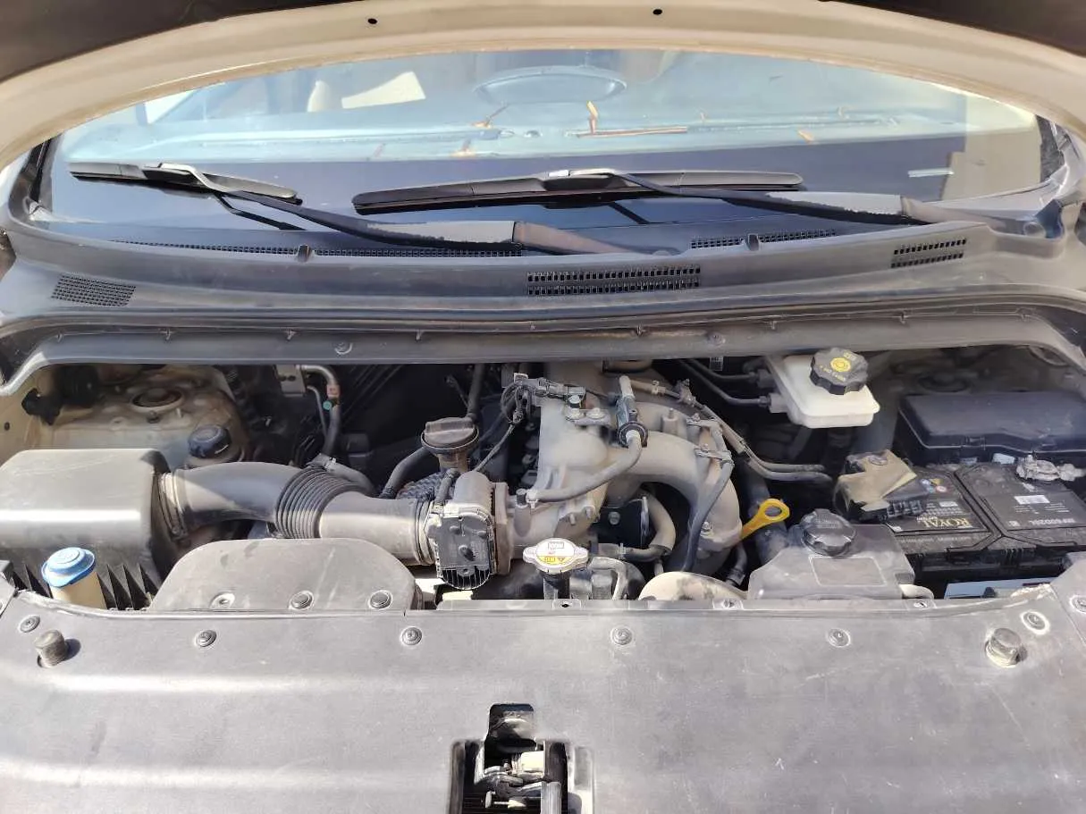 Car image 27