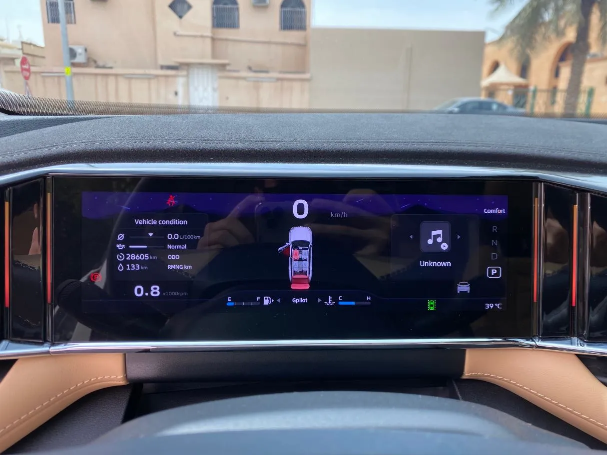 Car image 20