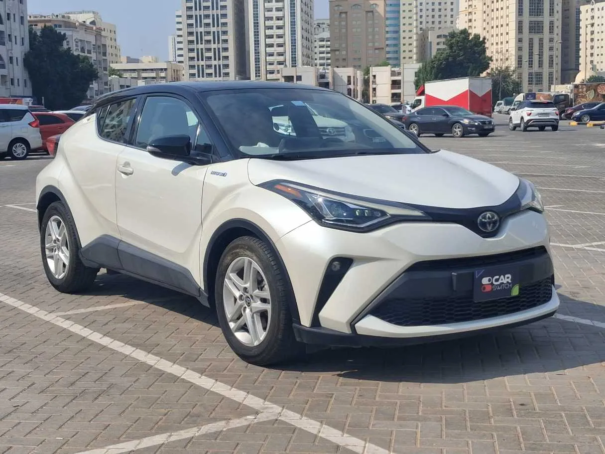 Car image 4