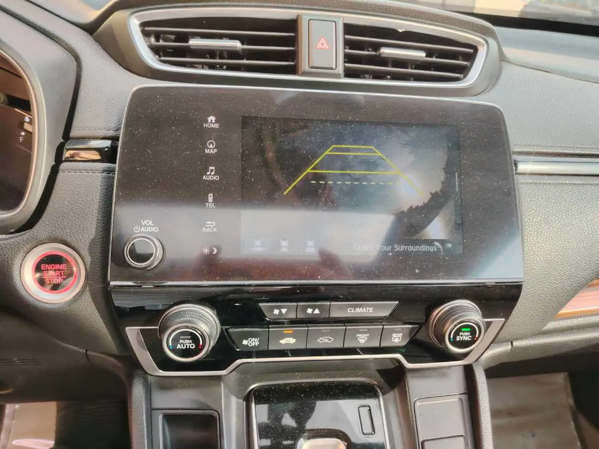 Car image 28