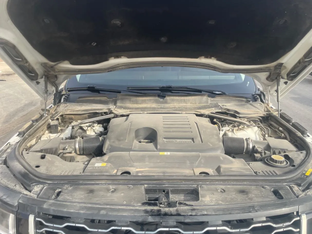 Car image 29
