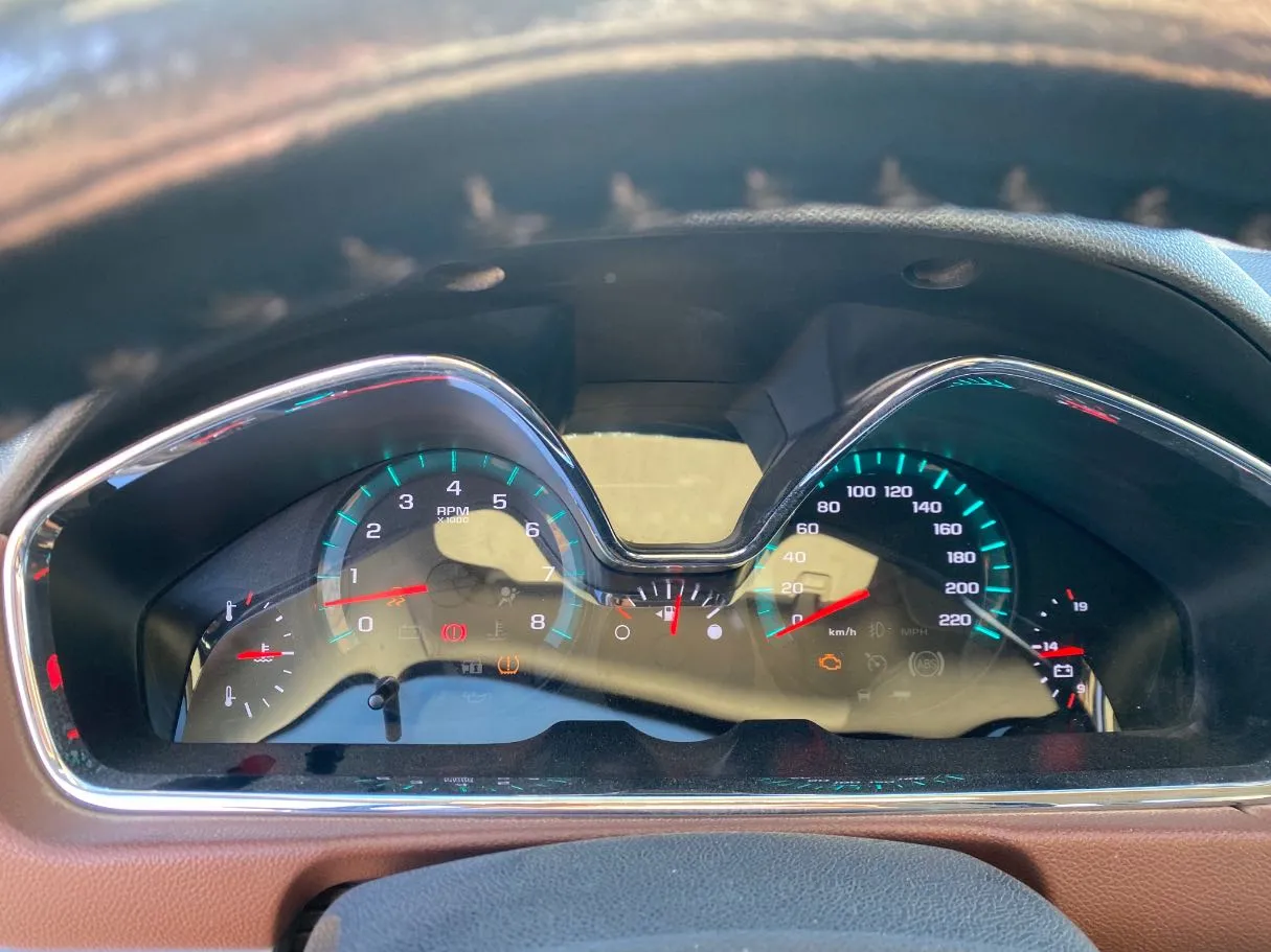 Car image 17