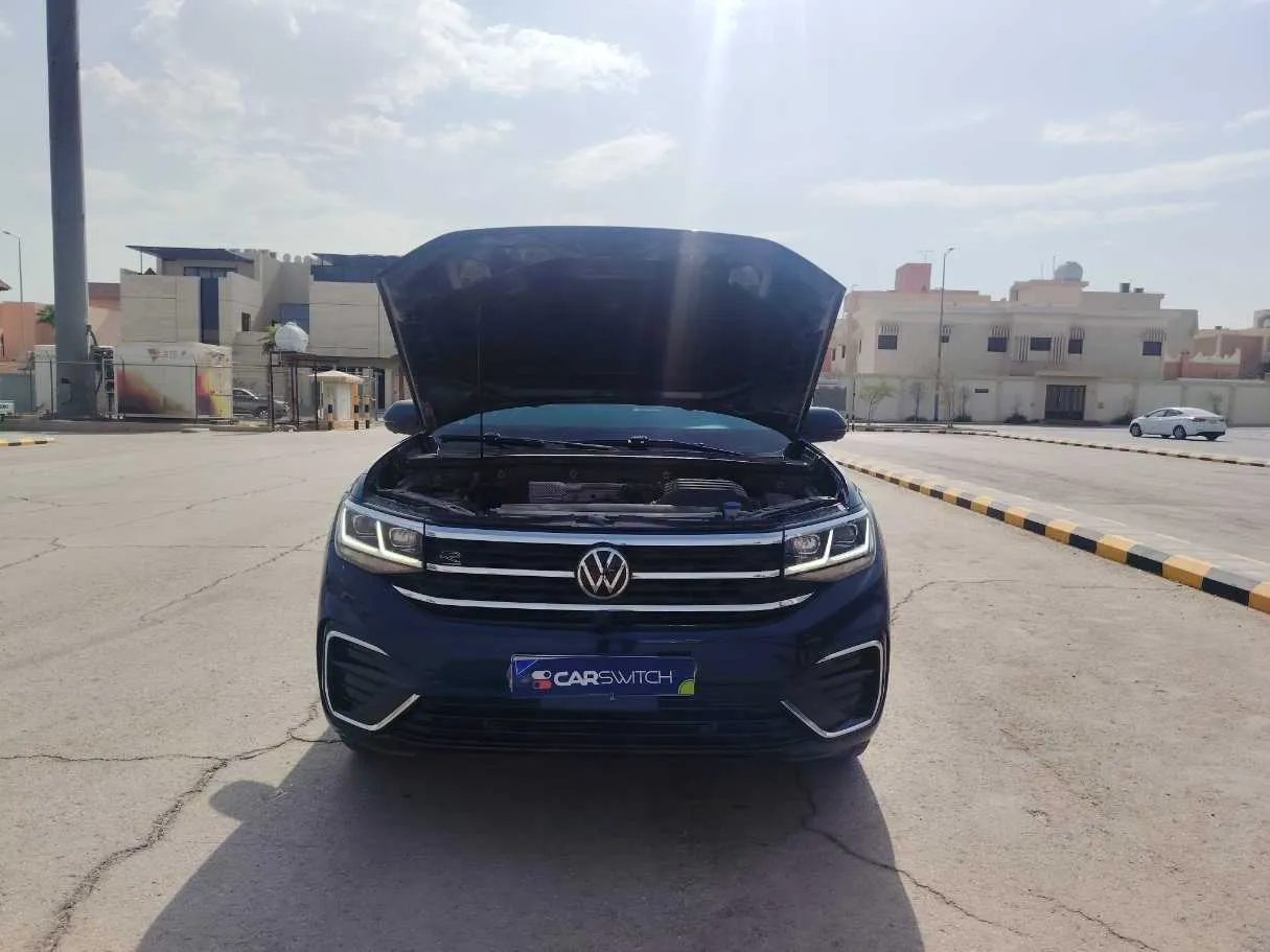 Car image 32