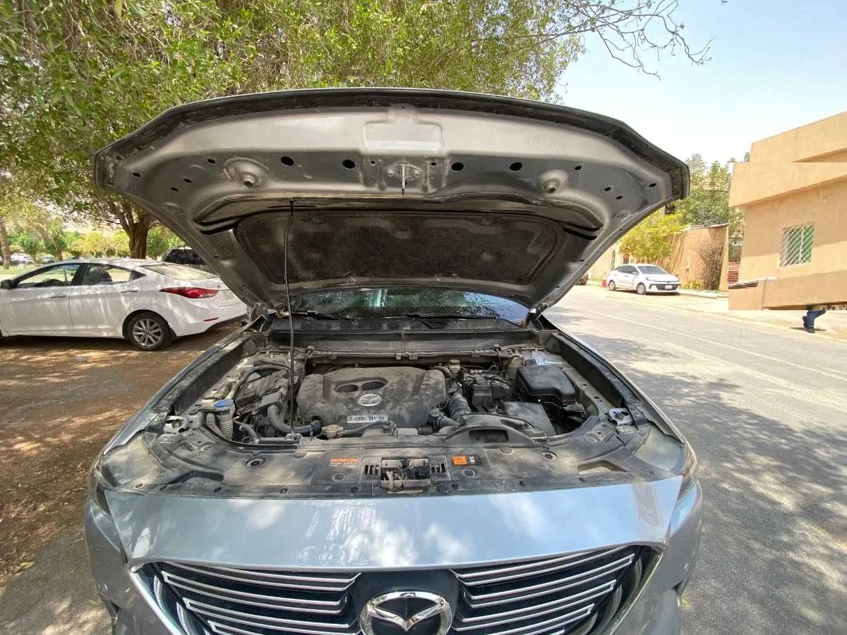 Car image 27
