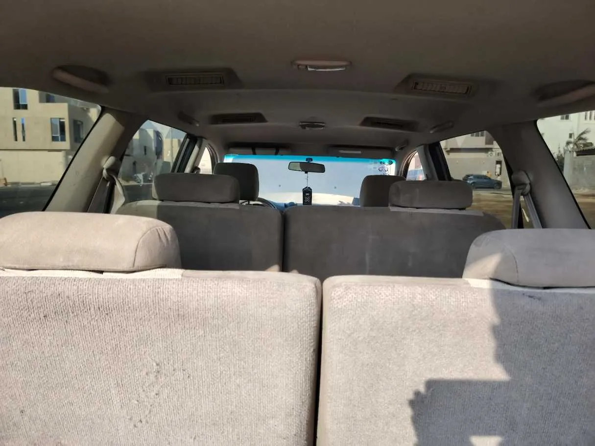 Car image 38