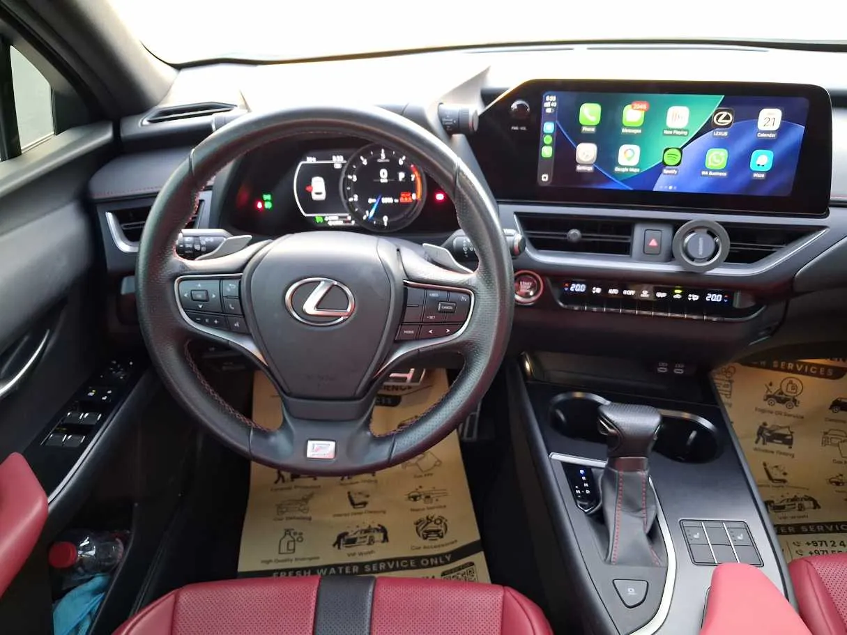 Car image 17
