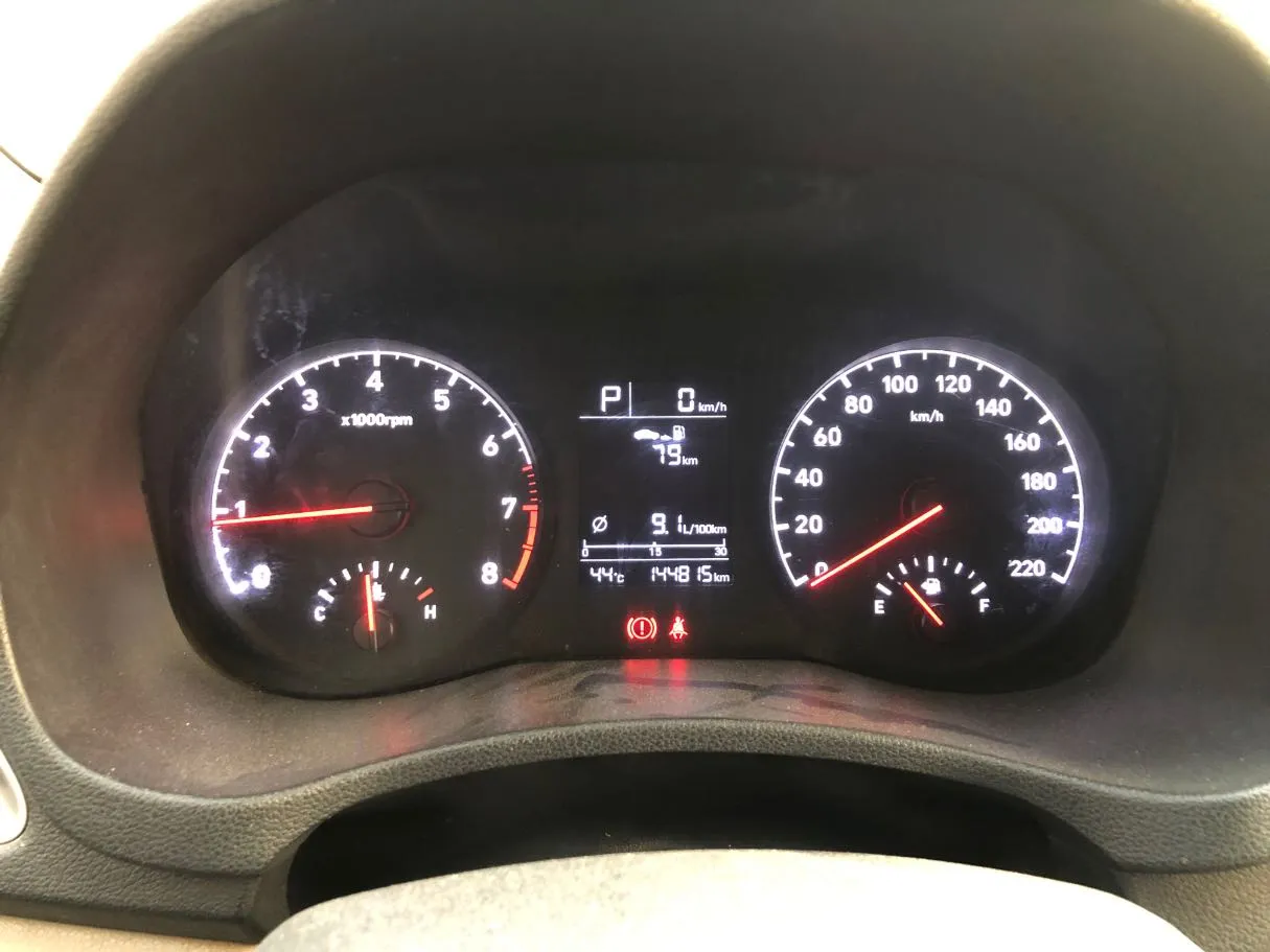 Car image 17