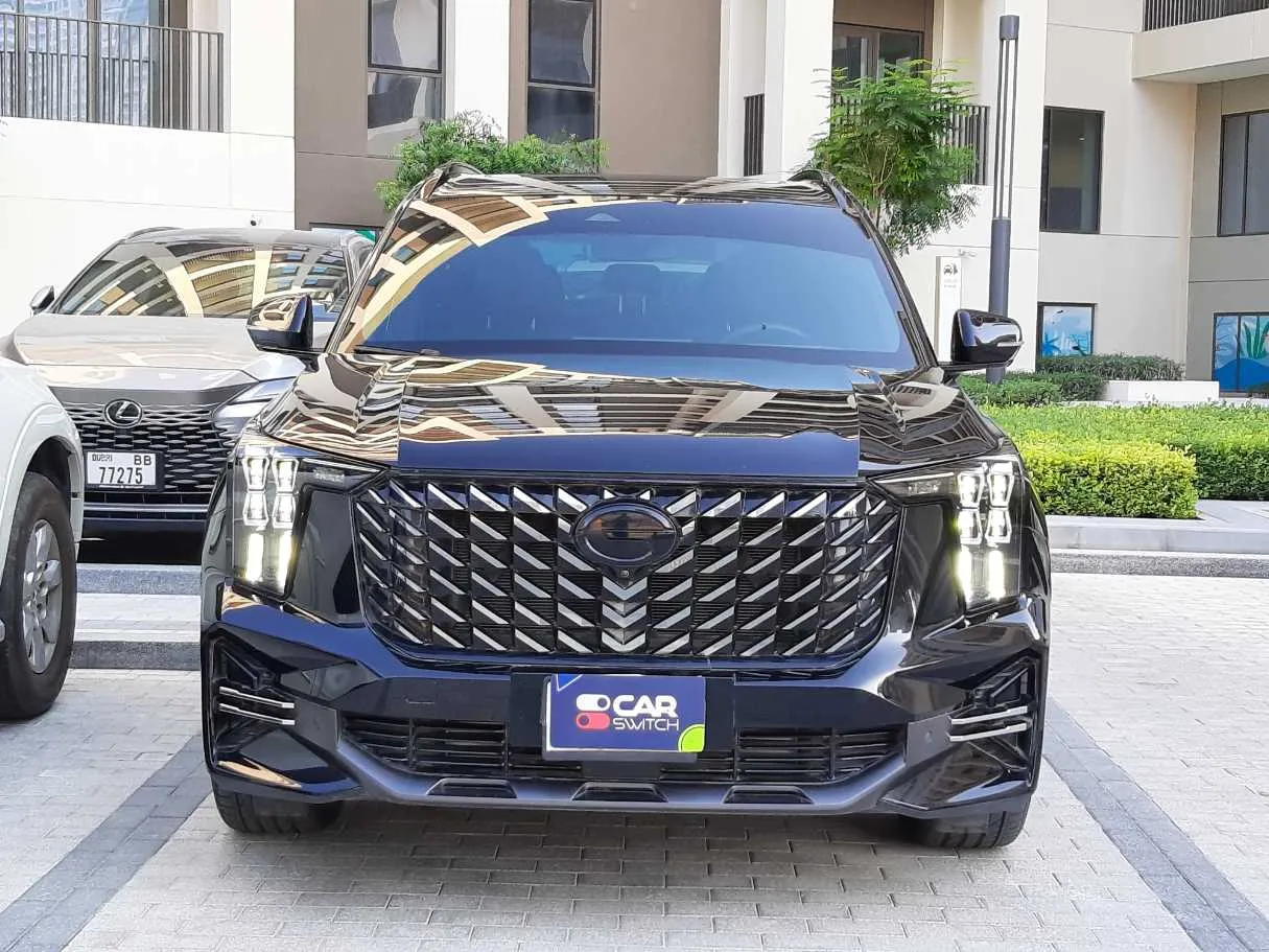 Car image 2