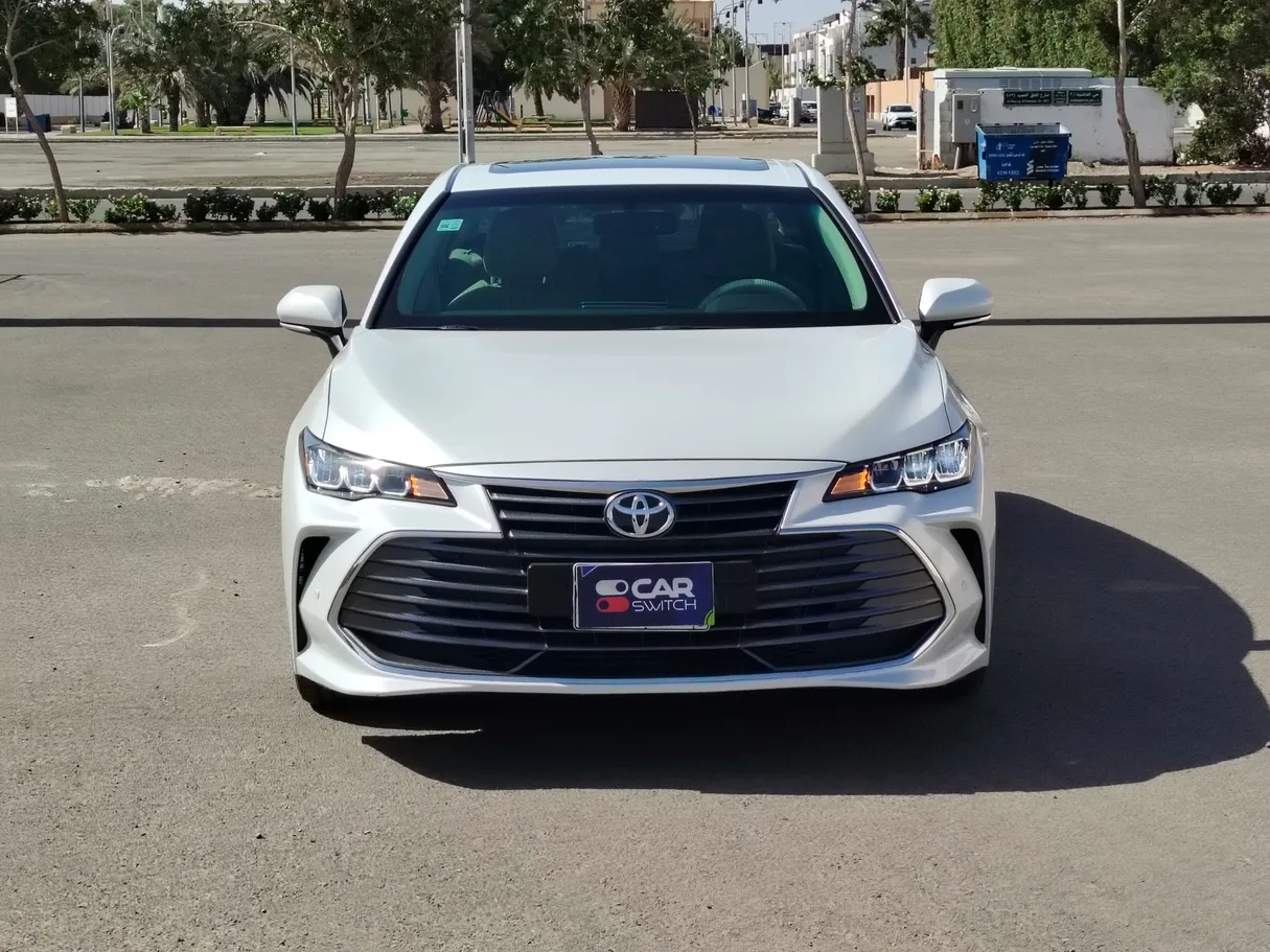Car image 2