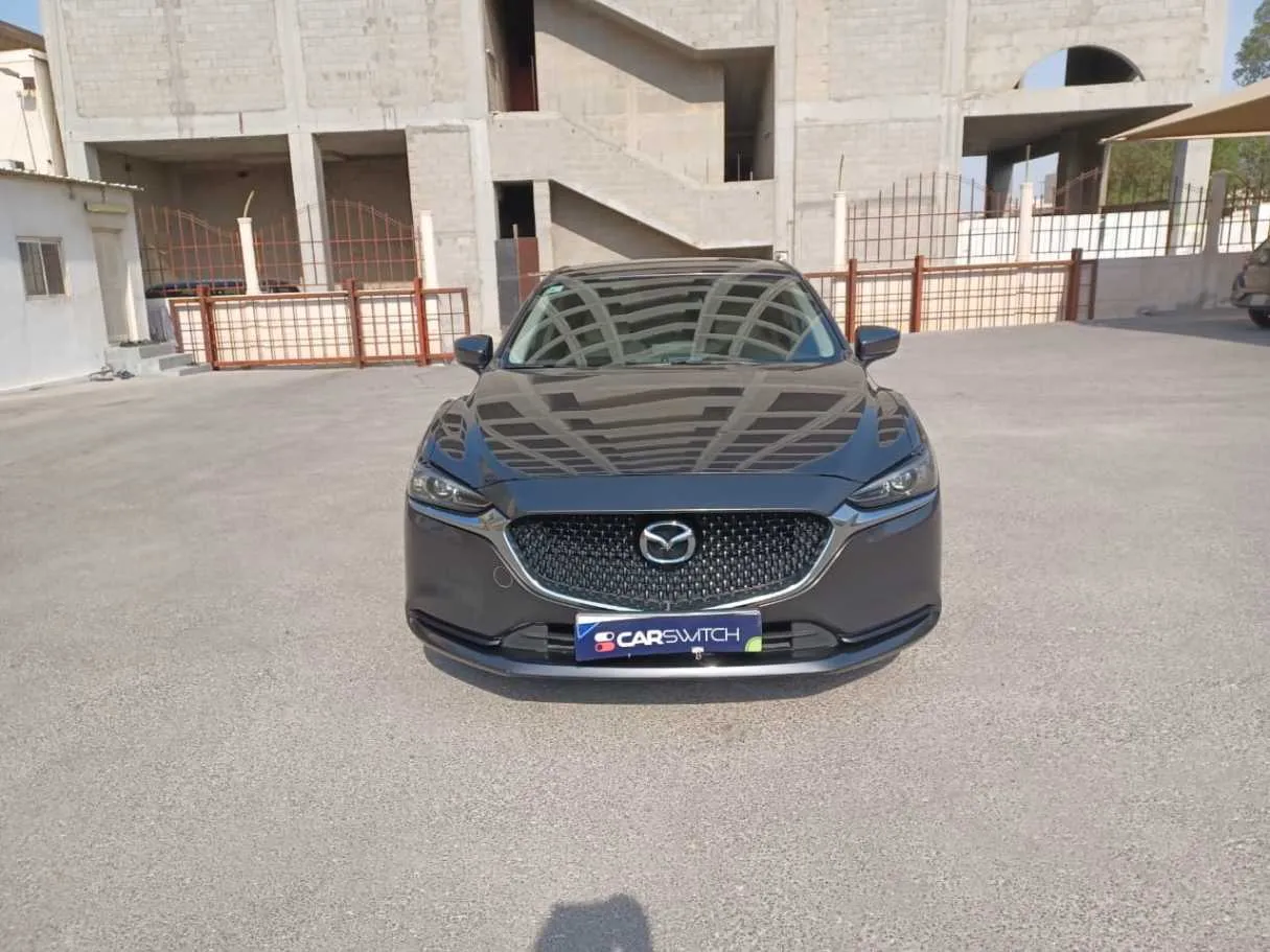Car image 2