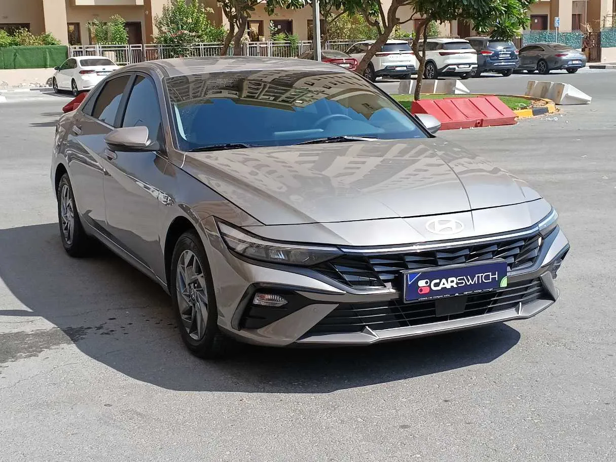 Car image 3