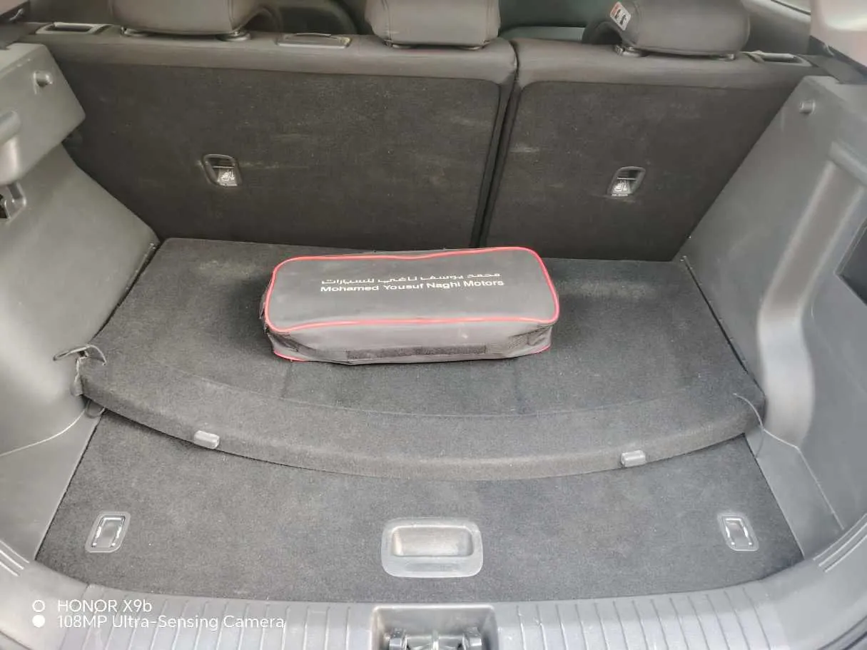 Car image 31