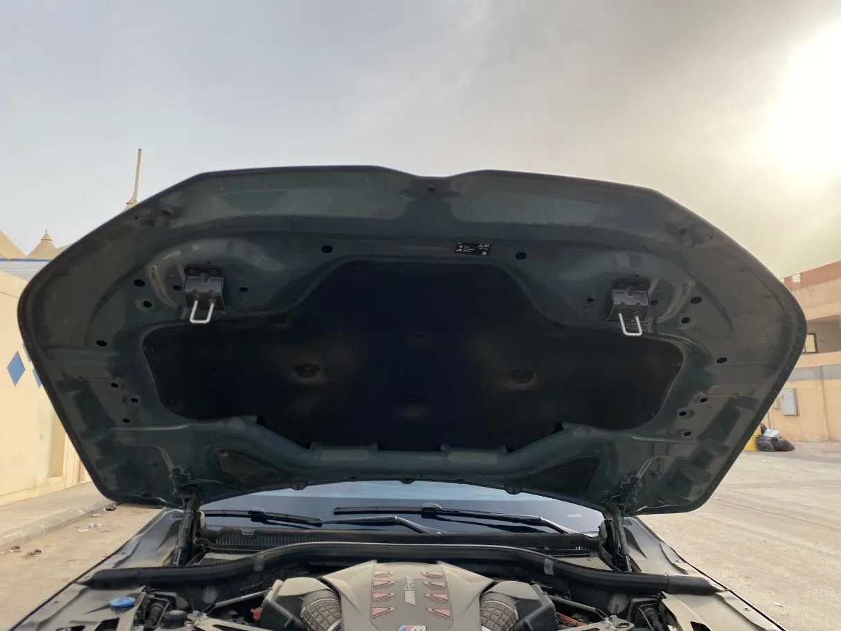 Car image 33