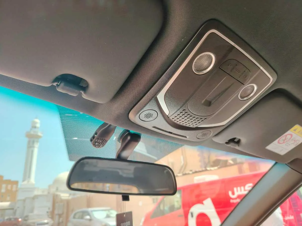 Car image 39
