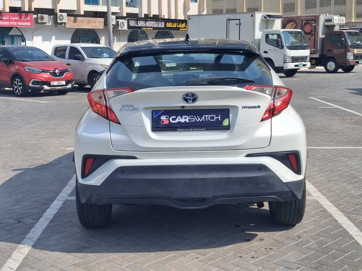 Car image 6