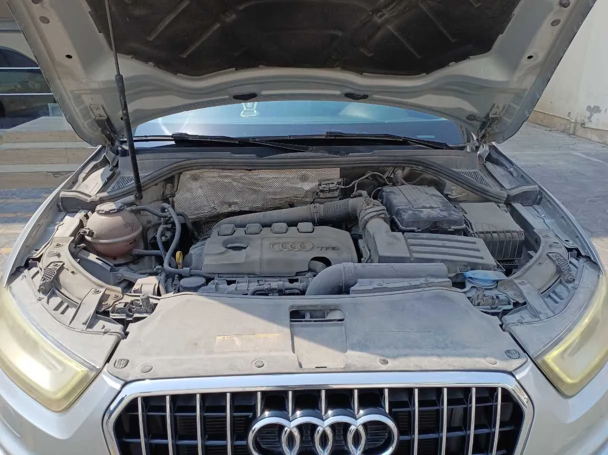 Car image 20