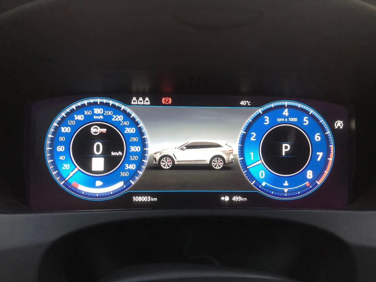 Car image 19