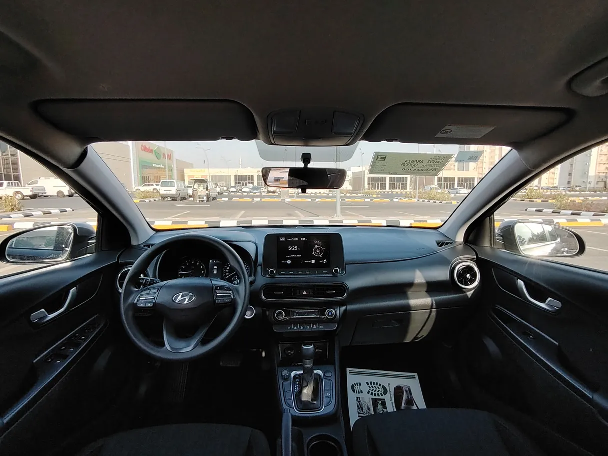 Car image 16