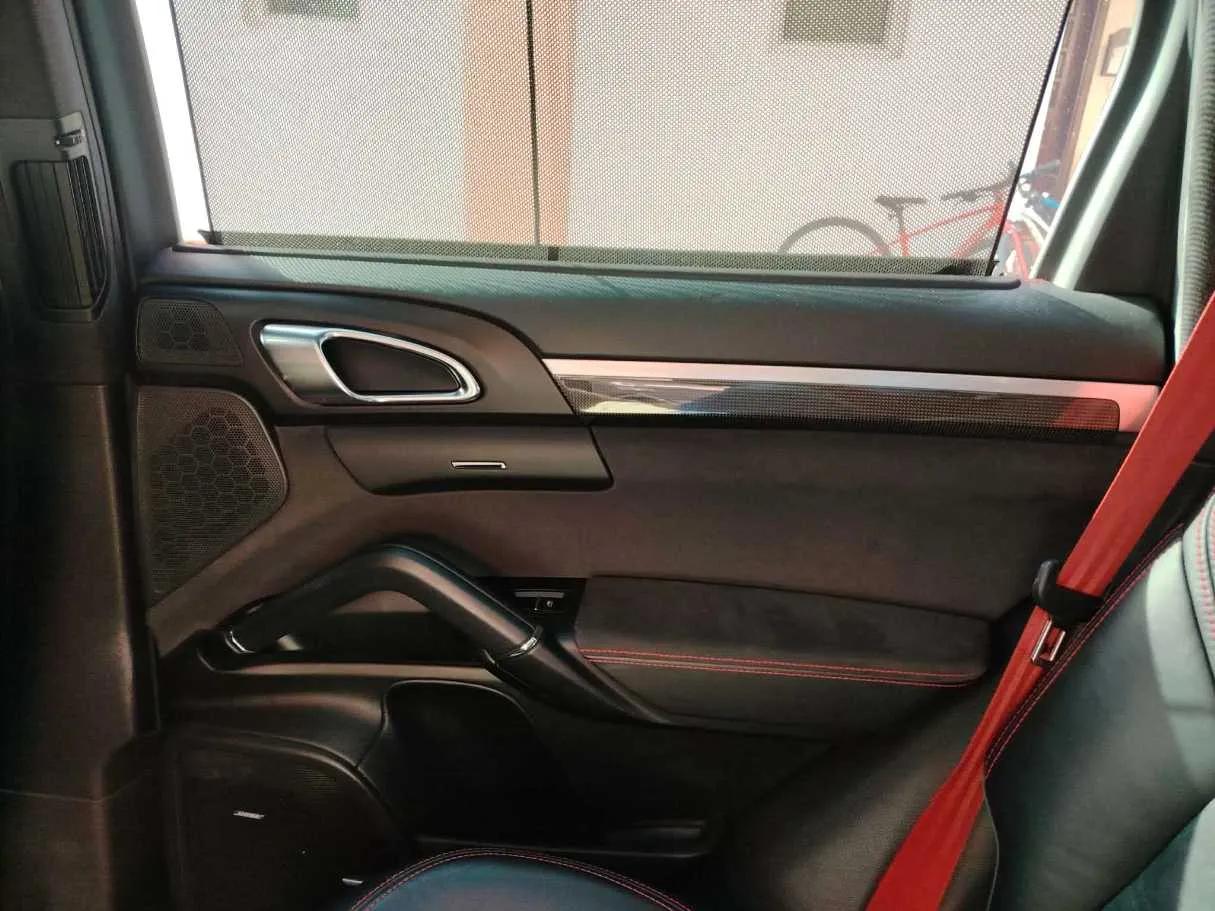 Car image 31