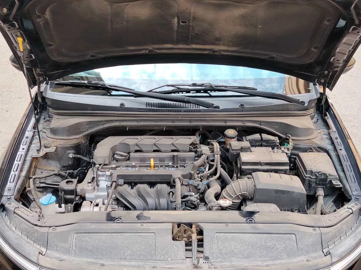 Car image 33