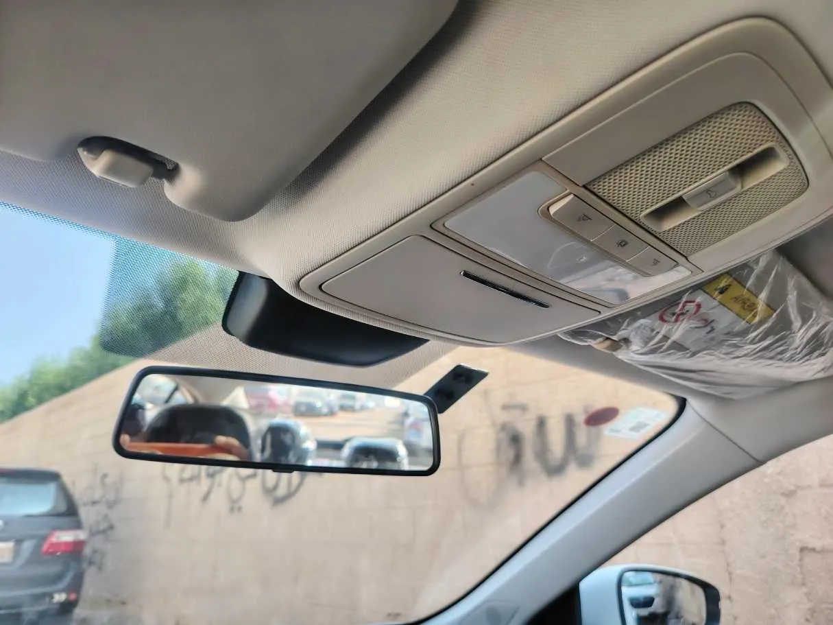 Car image 31