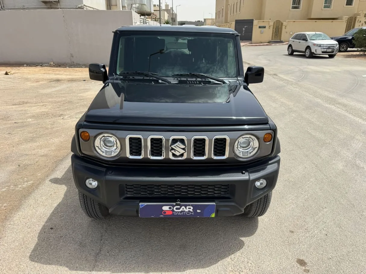 Car image 2