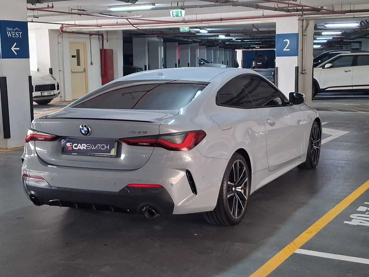 Car image 7