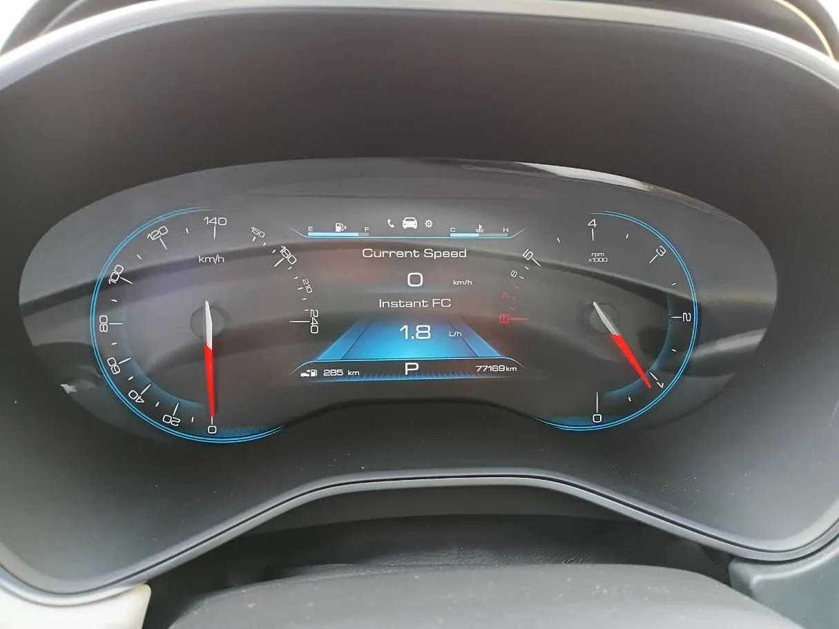 Car image 18