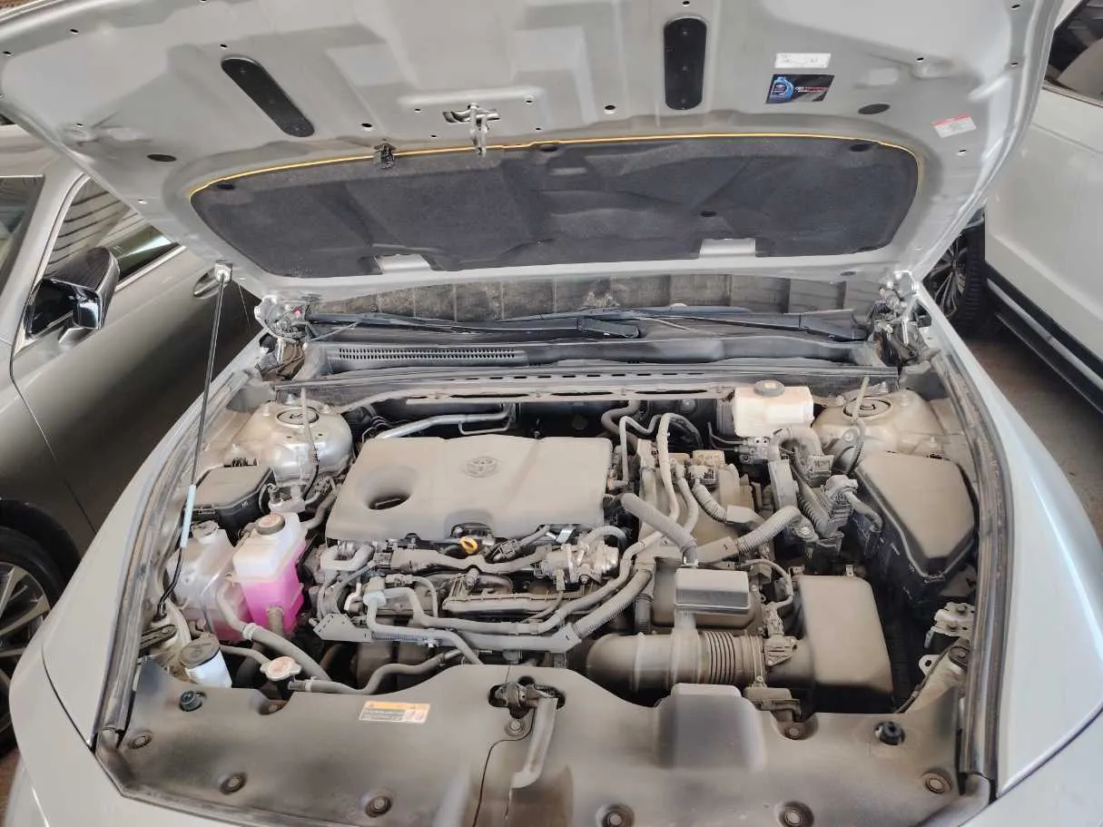 Car image 36
