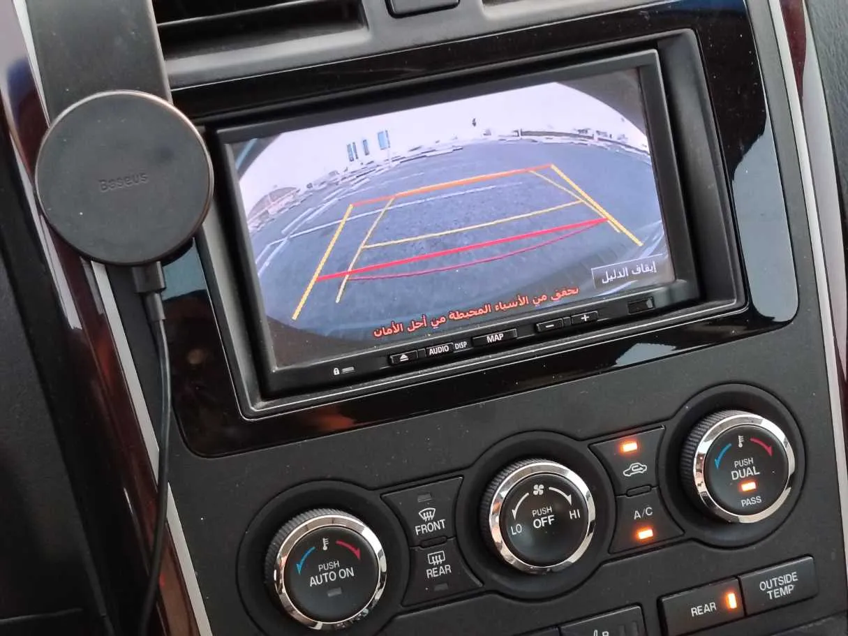 Car image 29