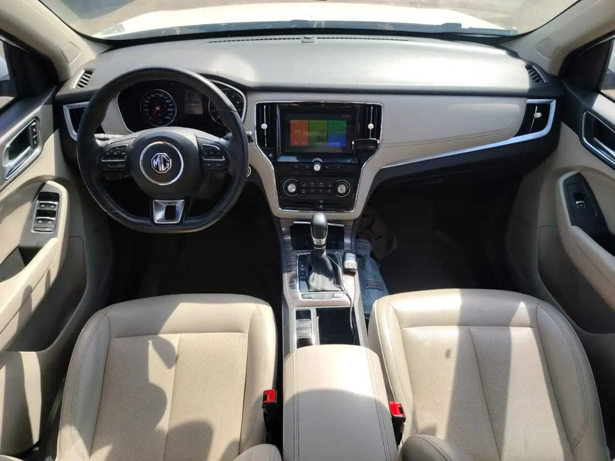 Car image 21