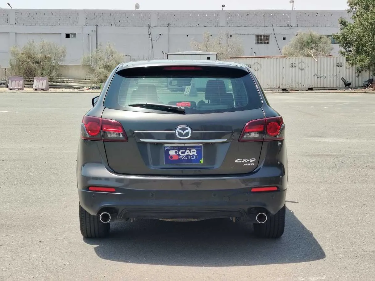 Car image 6