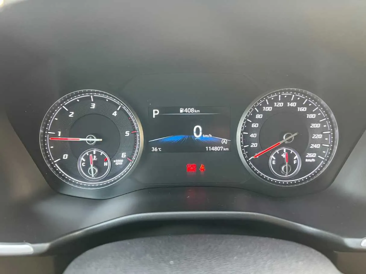 Car image 21