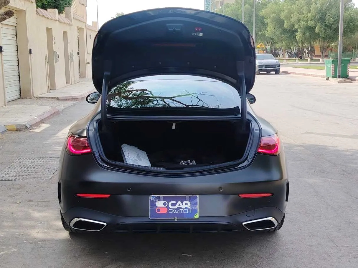 Car image 22