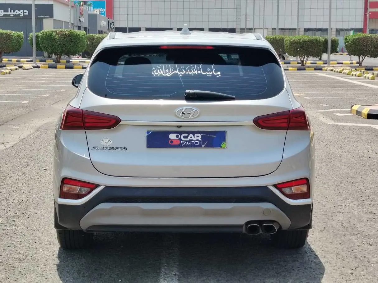 Car image 6