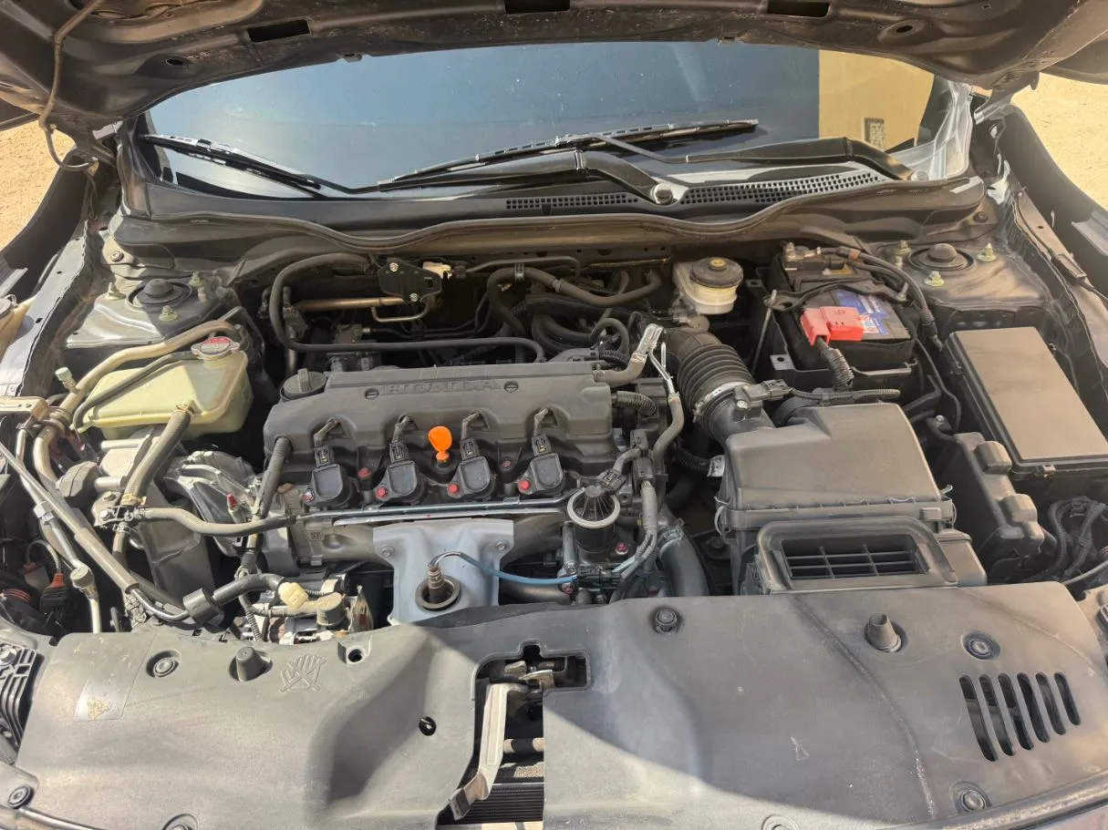 Car image 21