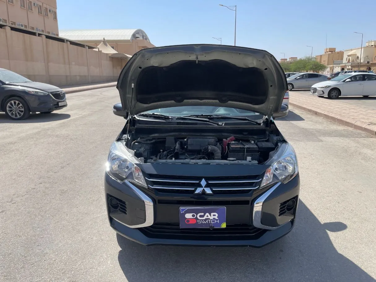 Car image 23
