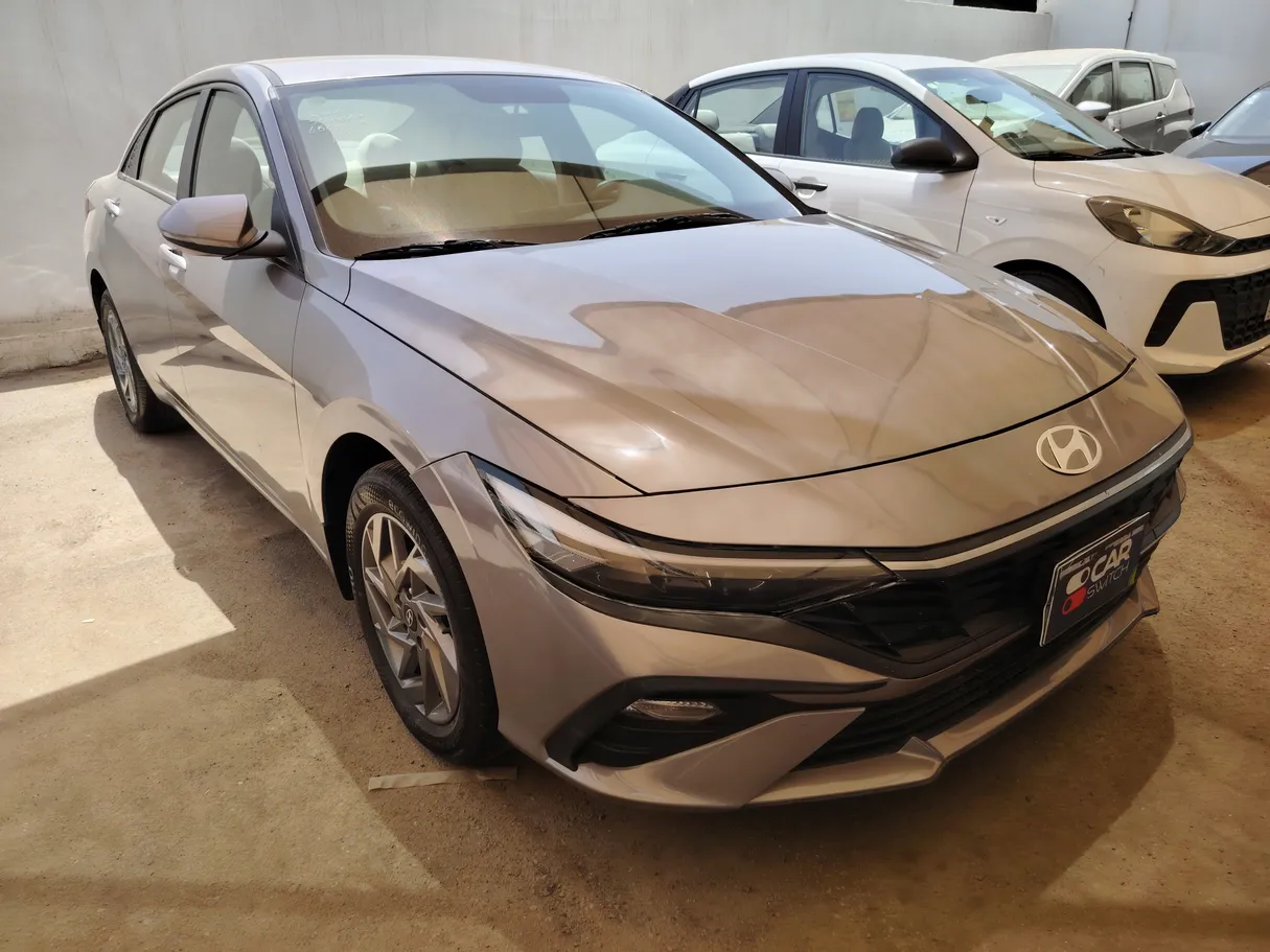 Car image 3