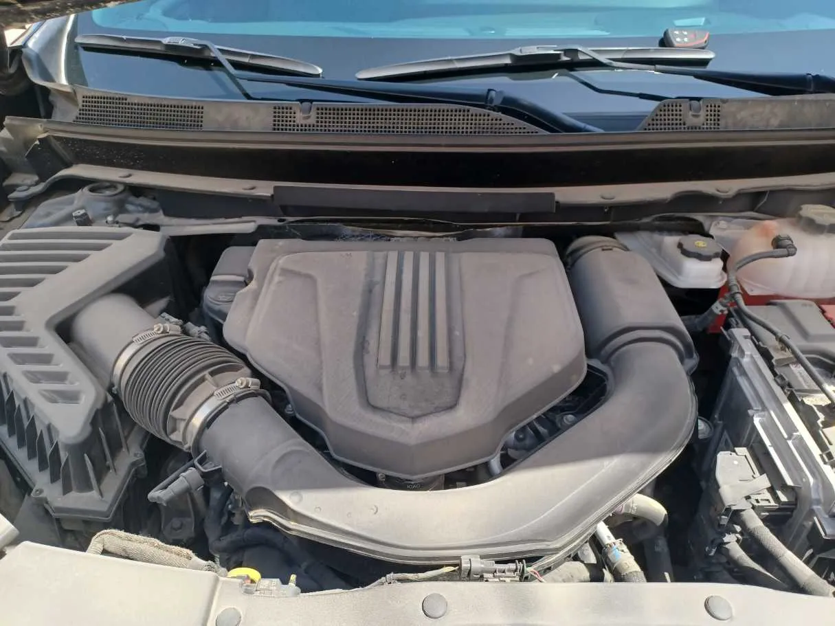 Car image 23