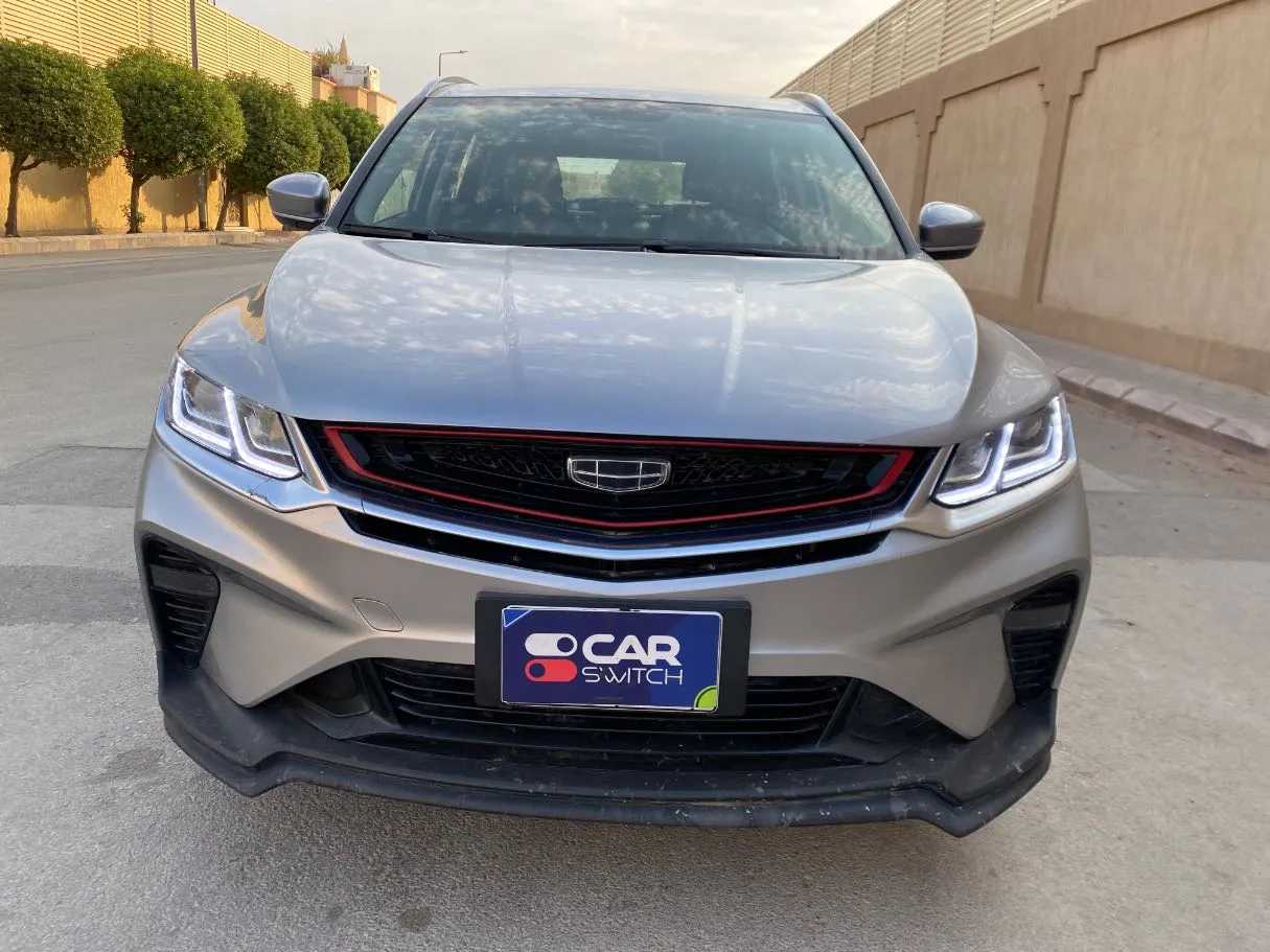 Car image 2