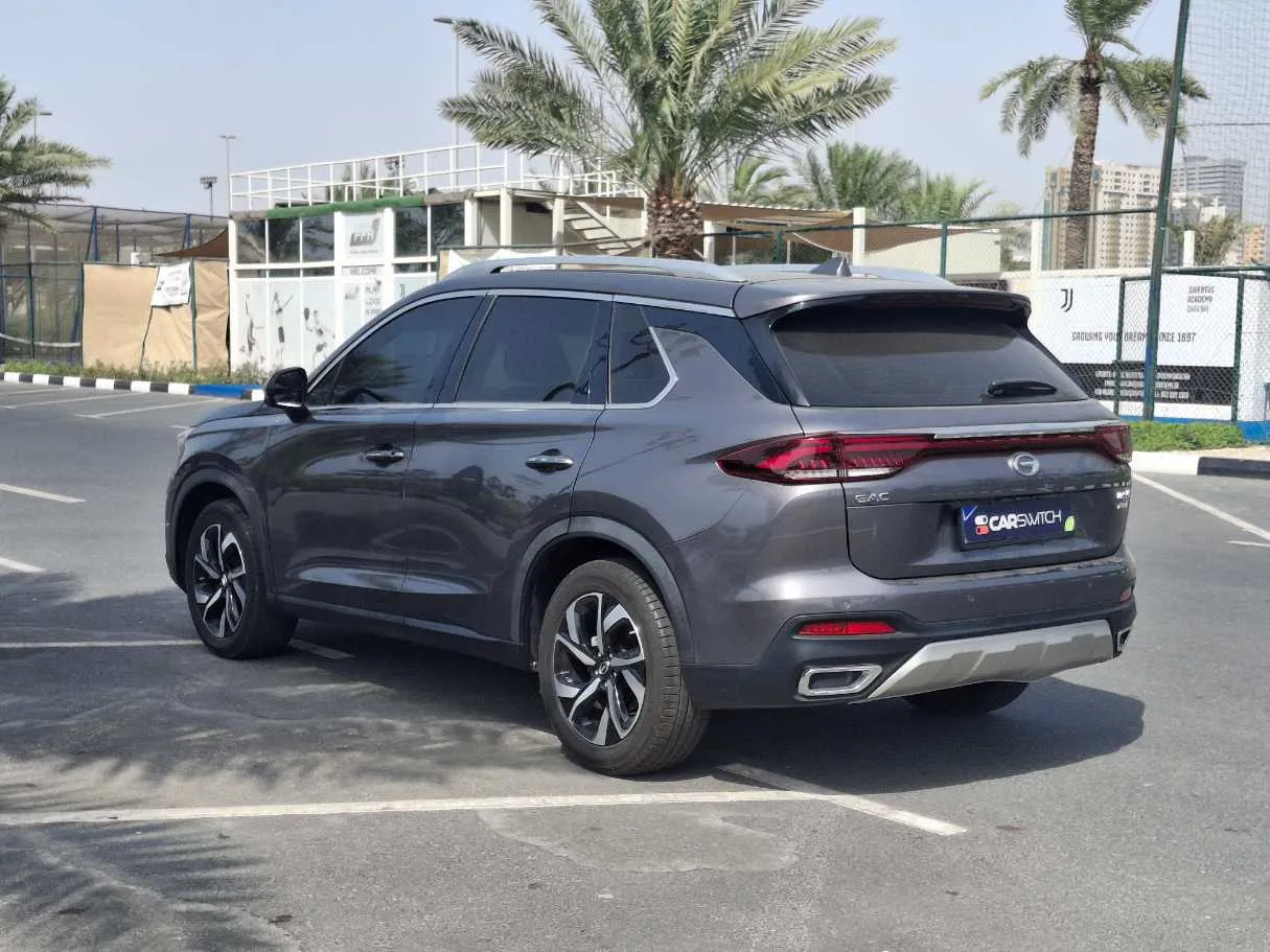 Car image 7