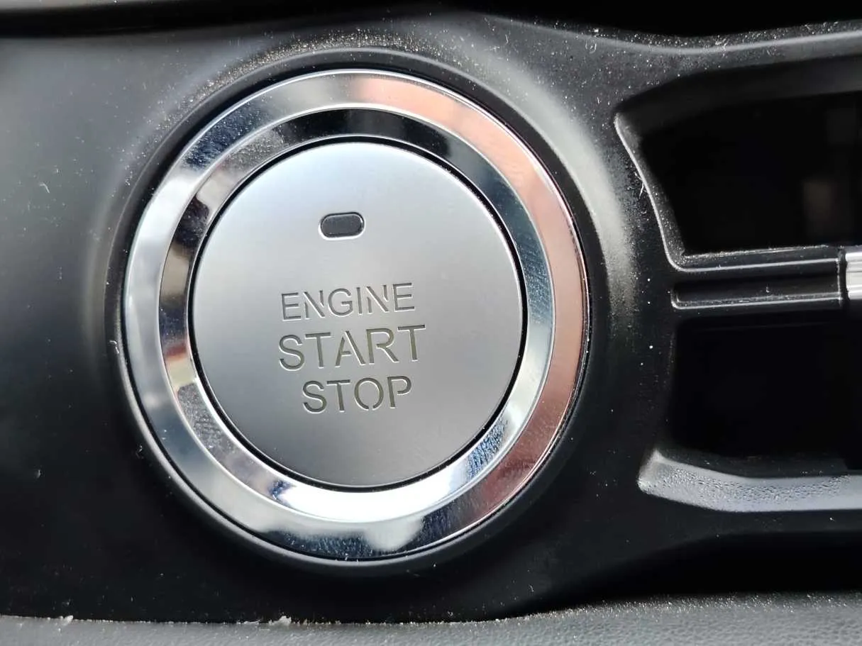 Car image 29