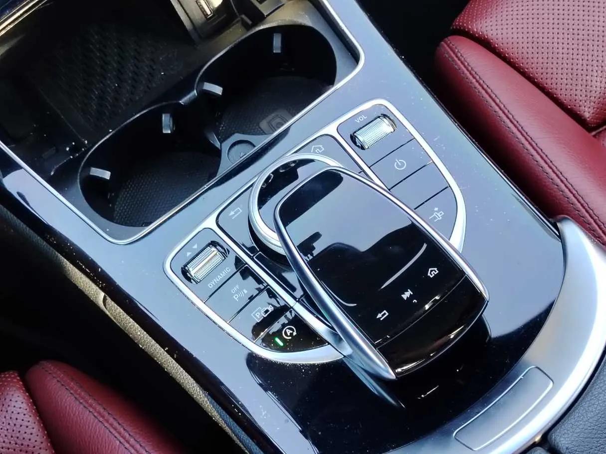 Car image 22
