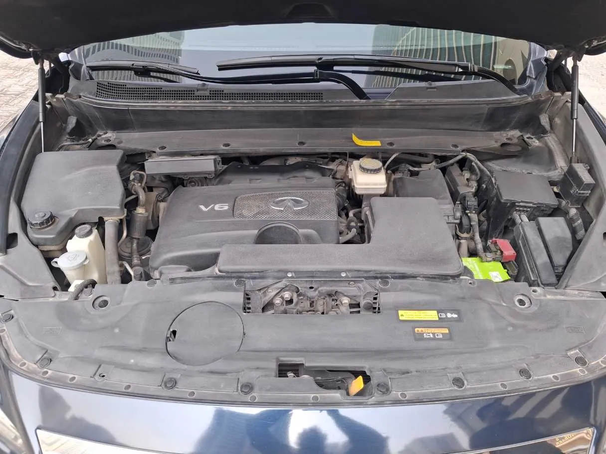Car image 22
