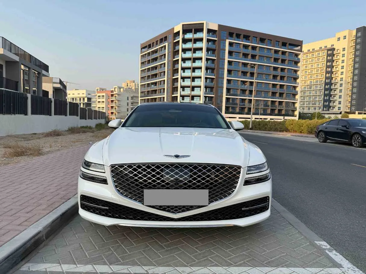Car image 2