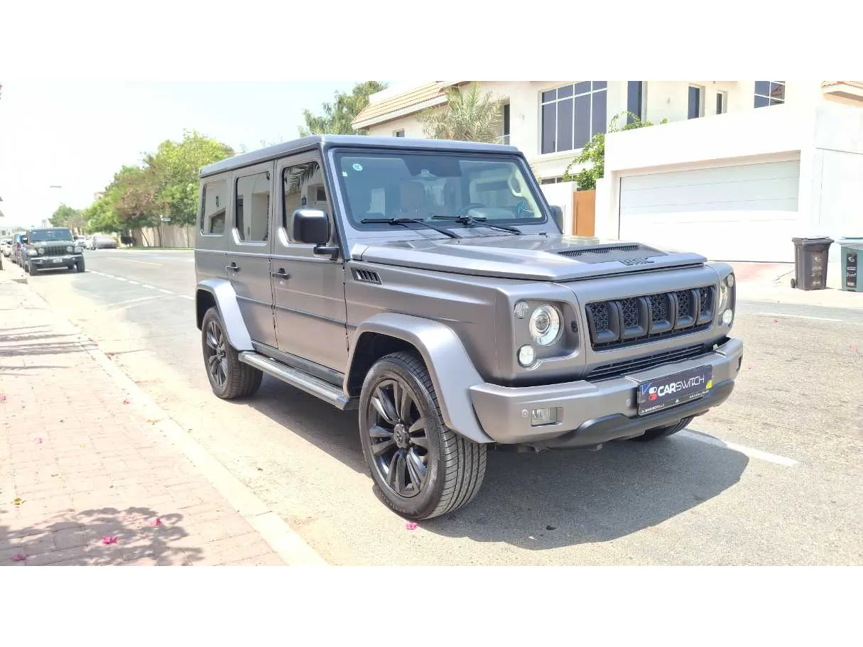 Car image 3