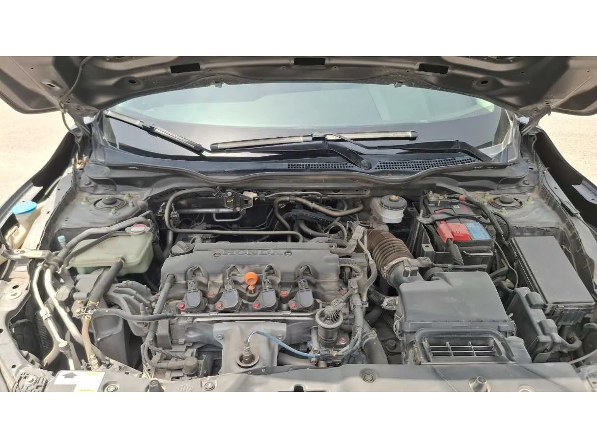 Car image 21